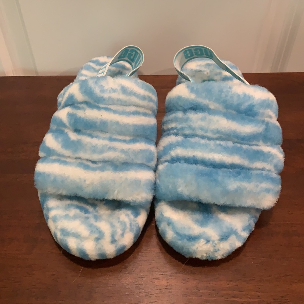 UGG FLUFF YEAH SIZE 7 SLIPPERS - Picture 3 of 9